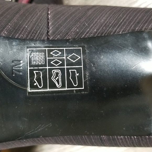 Nine West Women's Heels Size 7M Destynee Jewelled - Picture 8 of 8